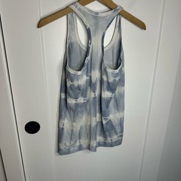 Lululemon Swiftly Tech Racerback Heathered Silver Fox Blue Tie Dye Size 8 - Picture 5 of 6